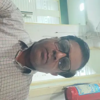 Vinay Tripathi Maths Home Tutor in Jankipuram Lucknow with 12 Years Experience